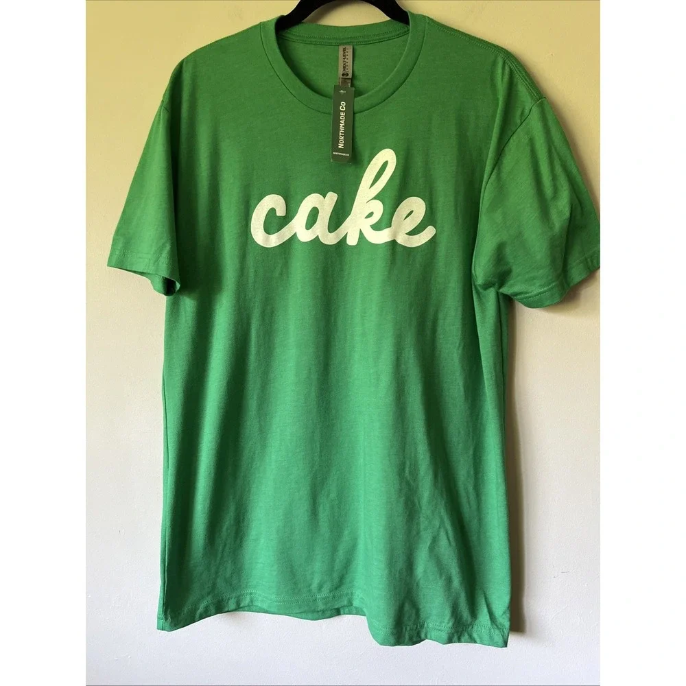 Northmade Co T-Shirt Edina MN Cake Script in Green NWT Size Large Cake Eater